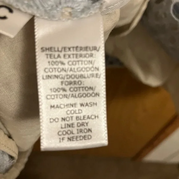 Ann Taylor Loft Pale Blue Eyelet lace fit and flare dress Women’s Size 6 - Picture 5 of 8